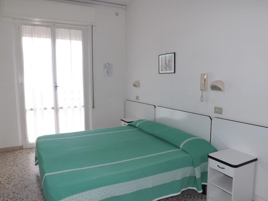 Hotel Villa Domiziana Rimini Camera foto