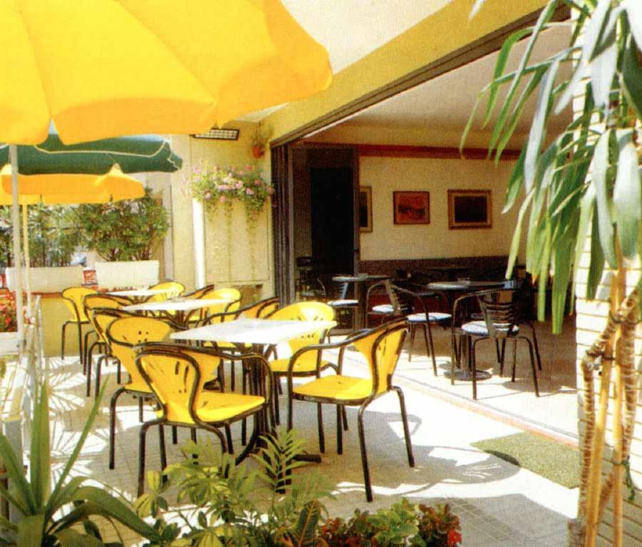 Hotel Villa Domiziana Rimini Esterno foto