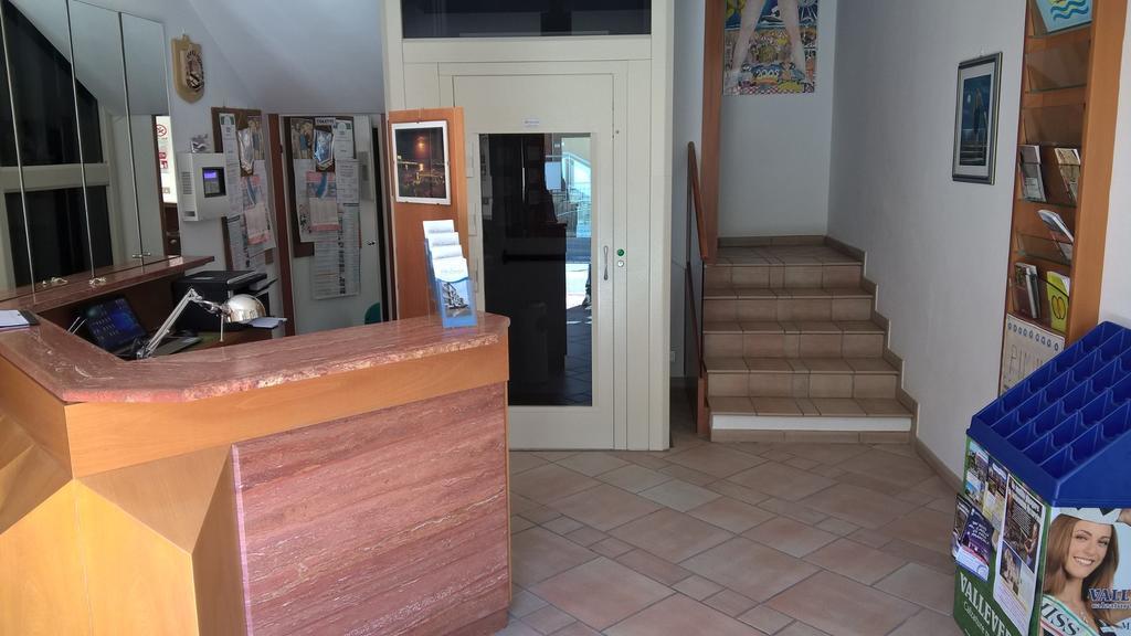 Hotel Villa Domiziana Rimini Esterno foto