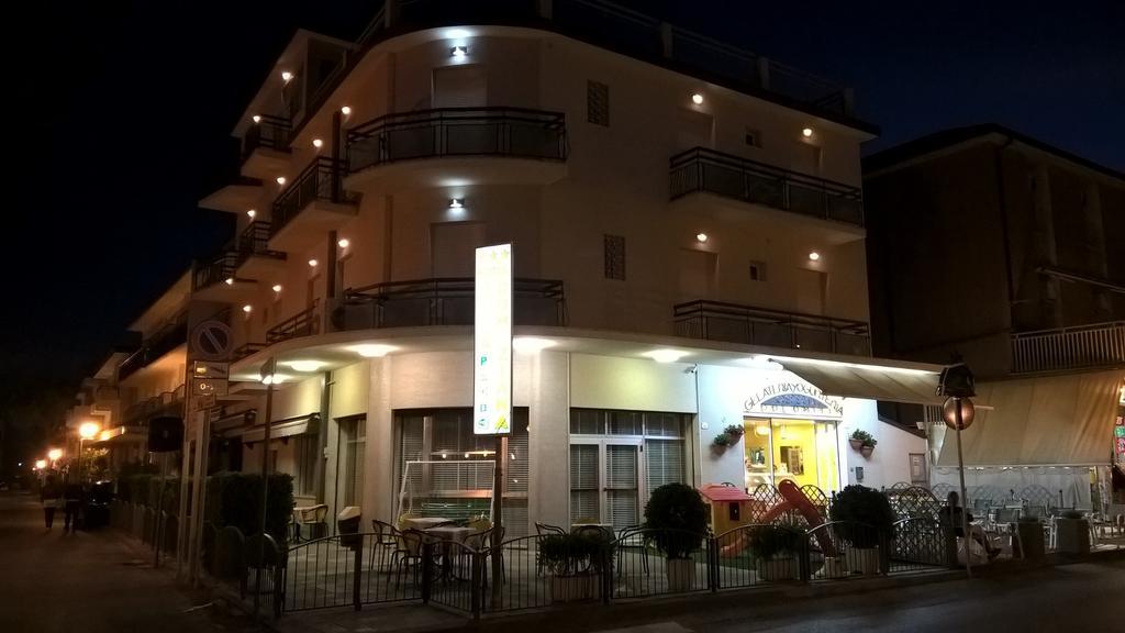Hotel Villa Domiziana Rimini Esterno foto