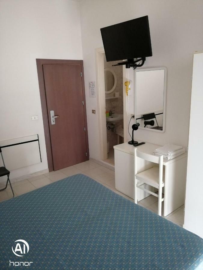 Hotel Villa Domiziana Rimini Esterno foto